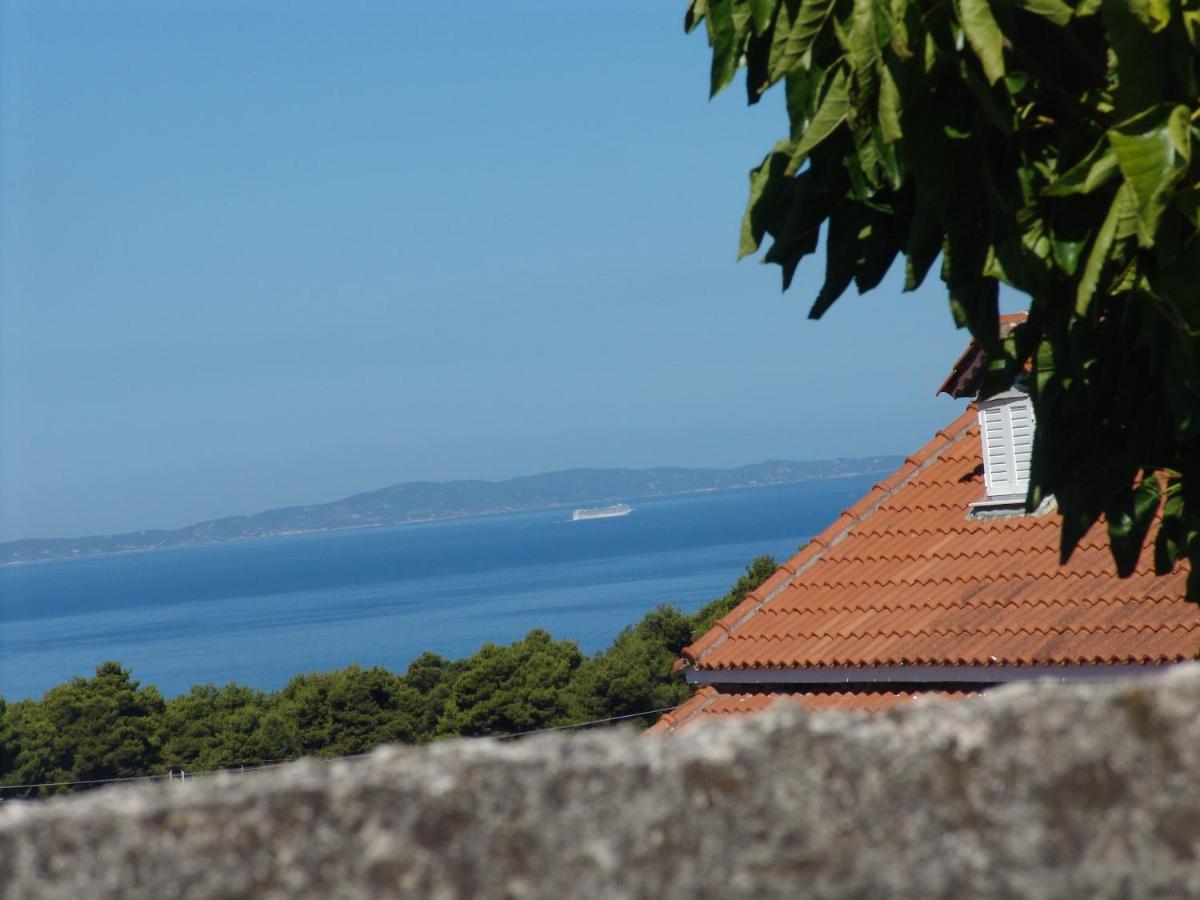 Villa Nefeli Loútsa Extérieur photo